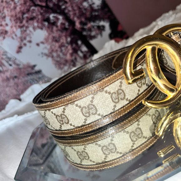 Gucci Brown Monogram Belt w/ Gold Hardware - Picture 4 of 8